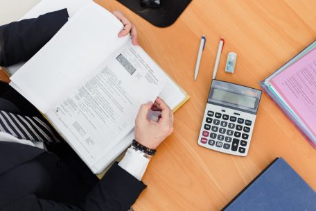 calculator-close-up-desk